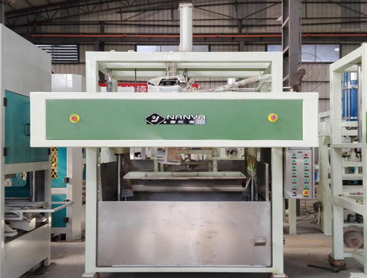 700Pcs/μηχανή χαρτοκιβωτίων αυγών Χ που εναλλάσσει διαμορφώνοντας τον τύπο 3-4 πρόσωπα