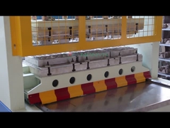 Ημιαυτόματη μηχανή θερμής πίεσης